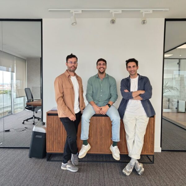 Wardem duplica su facturación en 2025 y dispara las ventas de su plataforma de IA para negocio digital