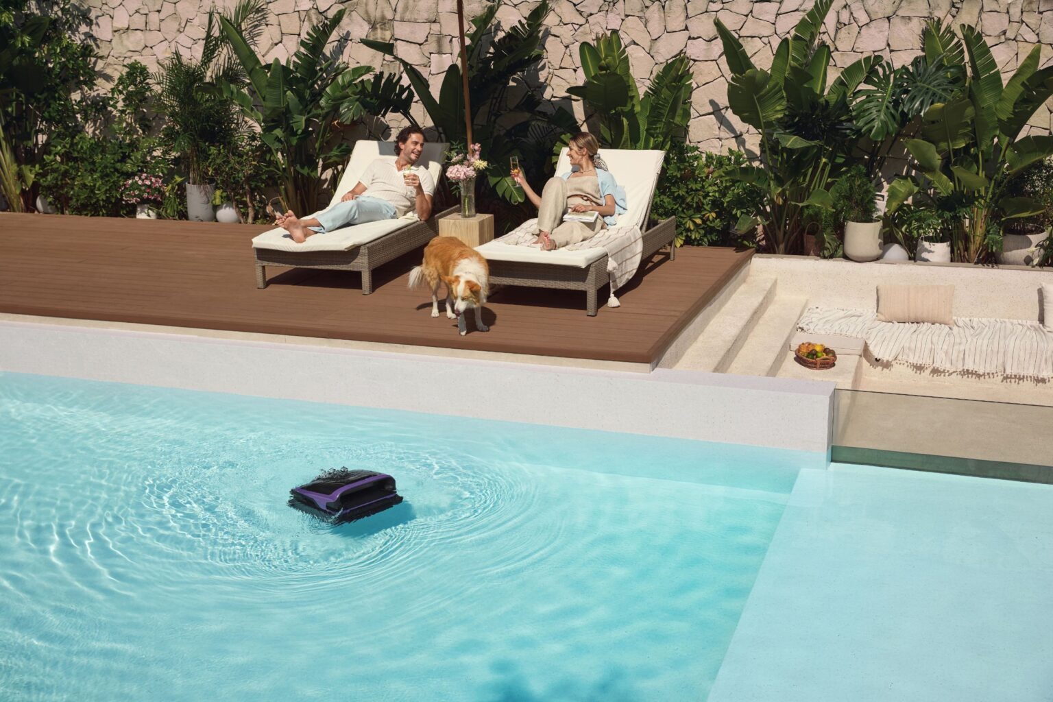 Descubre Beatbot Sora 70: El Innovador Robot Limpiafondos de Piscinas Premiado