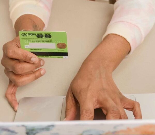 El 93% de españoles tienen dudas sobre las compras en redes sociales