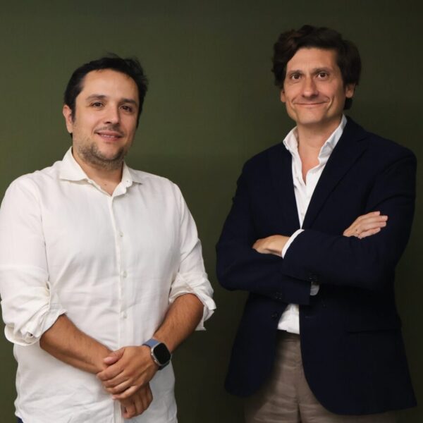 Prudencia.ai supera los 10.000 usuarios y lidera el crecimiento de la IA jurídica en 2026
