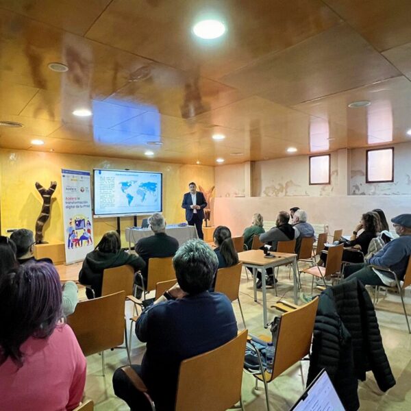 Medio centenar de profesionales participan en una jornada sobre VeriFactu y digitalización de la facturación organizada por Acelera Pyme Guadalajara