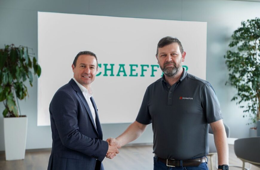 Nueva portada 7 Schaeffler y Sonatus llevan los algoritmos de IA a las unidades de control para vehículos definidos por software