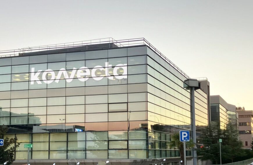 Nueva portada 7 Konecta impulsa la traducción de voz en tiempo real para ampliar la atención en lenguas cooficiales