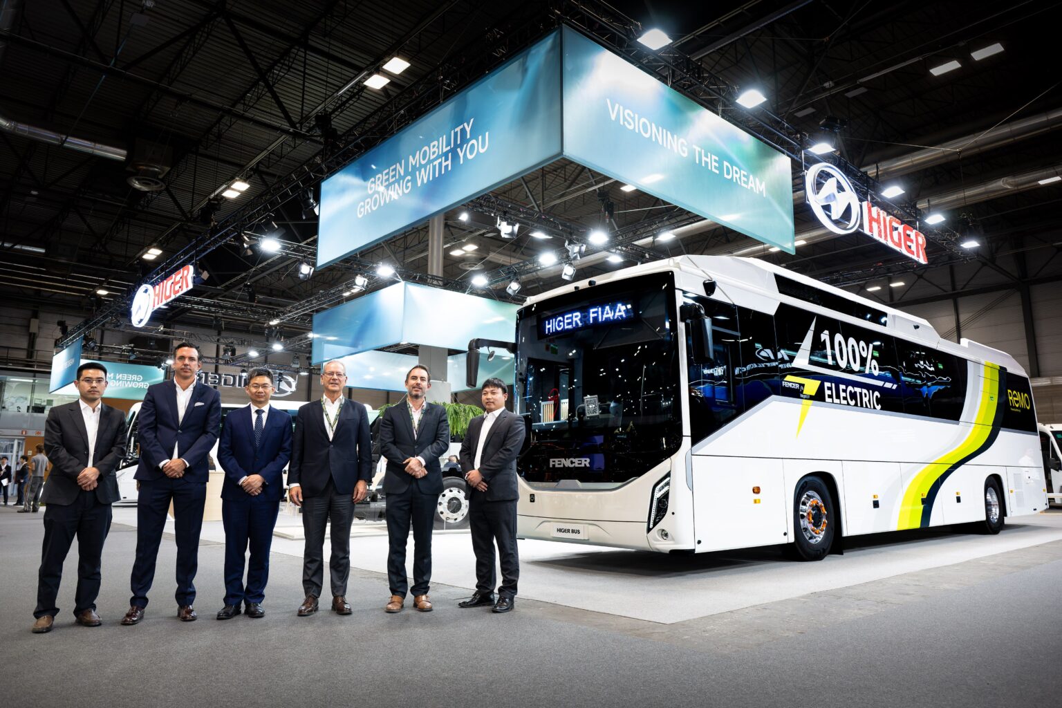 Nueva portada 1 REMO impulsa el autobús eléctrico ante el reto 2030