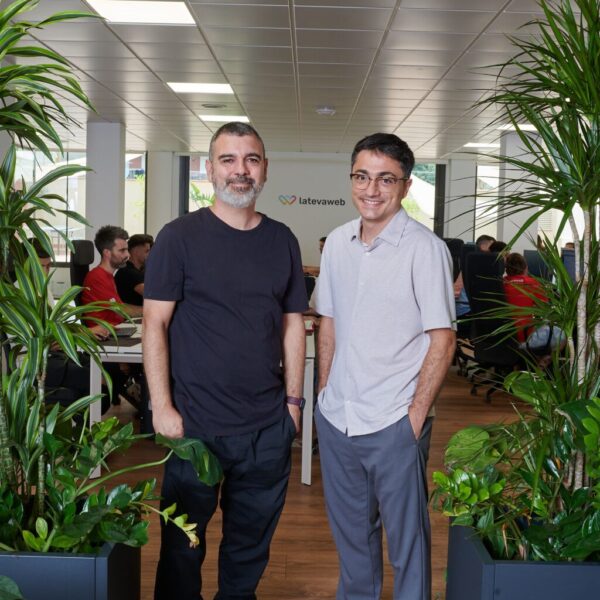 La Teva Web lanza La Teva IA, su nueva marca de inteligencia artificial aplicada al negocio de las pymes