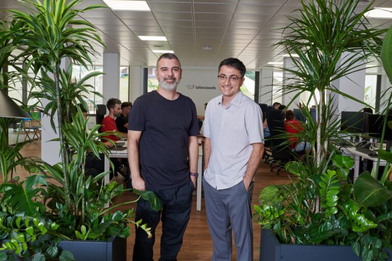 Nueva portada 13 La Teva Web lanza La Teva IA, su nueva marca de inteligencia artificial aplicada al negocio de las pymes